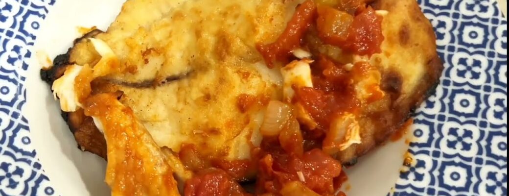 Tilápia Ao Molho De Tomate Receita Fácil E Saborosa é Prática, Rápida E Deliciosa Para...