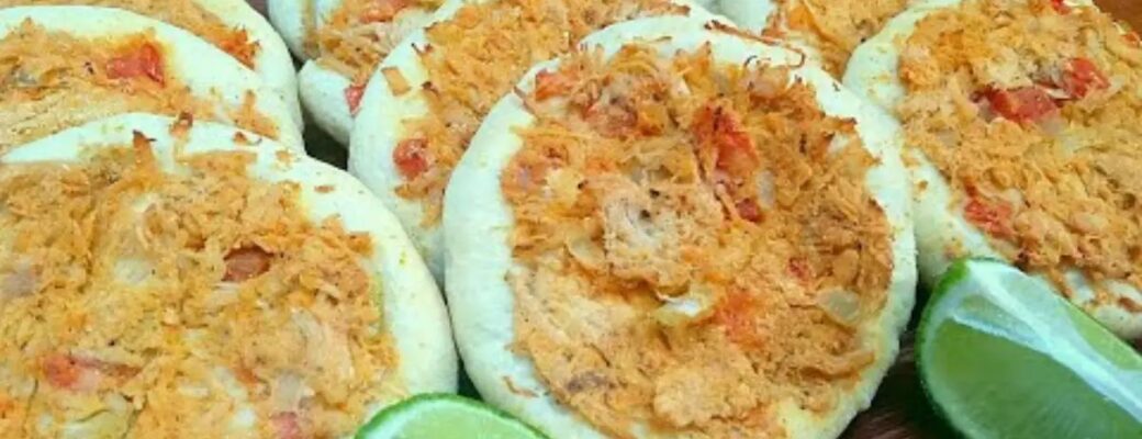 Aprenda A Fazer Esfiha Aberta De Frango Com Uma Massa Leve E Deliciosa. Receita Fácil...