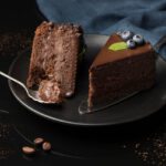 Bolo Gelado De Chocolate Fácil E Cremoso Para Surpreender!