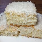Aprenda A Fazer Um Bolo De Coco Gelado Bem Simples E Molhadinho....