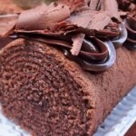 Bolo De Rolo Chocolate Cremoso E Irresistível Traz Massa Fofa E Recheio Intenso. Veja Como...