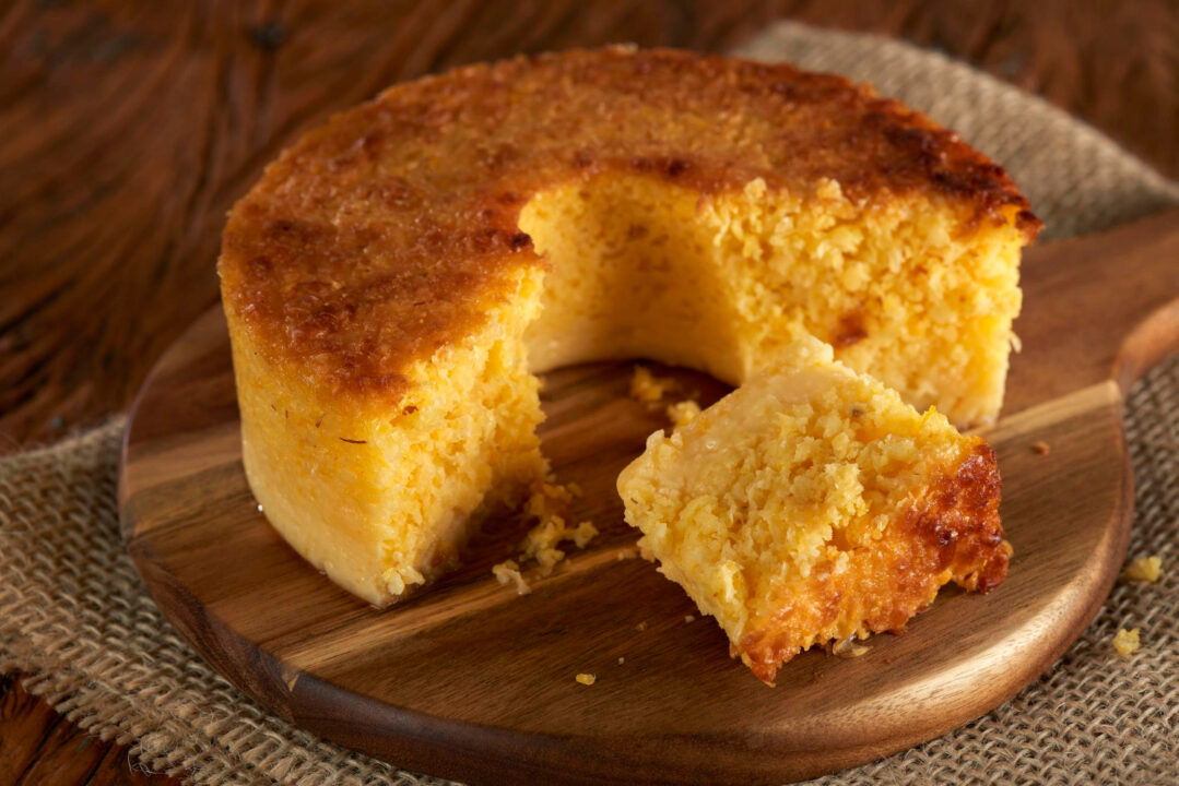 Delícia de Bolo de Milho Cremoso Usando Milho de Lata!