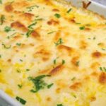 Aprenda A Fazer Um Gratinado De Batata Com Creme De Espinafre E Queijo Derretido!...