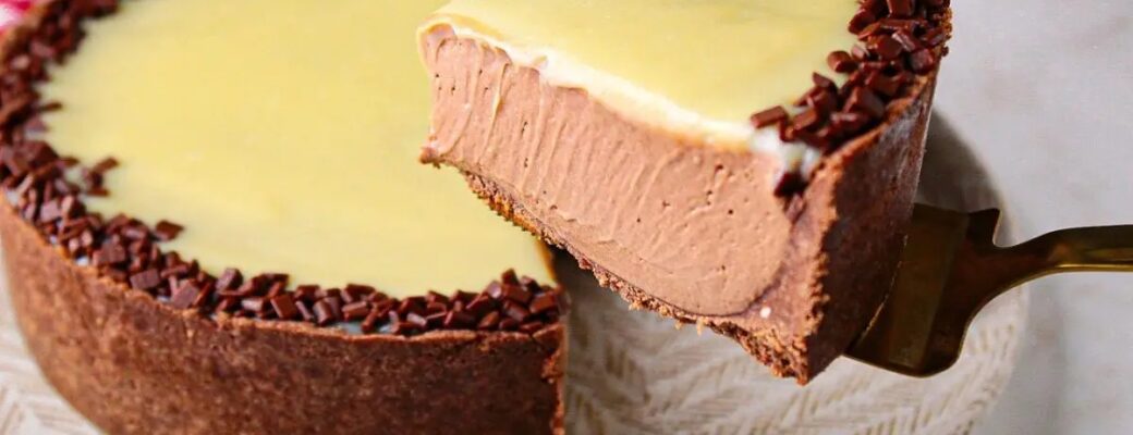 Torta Cremosa De Chocolate, Sem Forno E Sem Fogão, Super Fácil De Preparar....