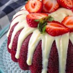 Receita De Red Velvet Com Massa úmida E Cobertura Cremosa De Cream Cheese....