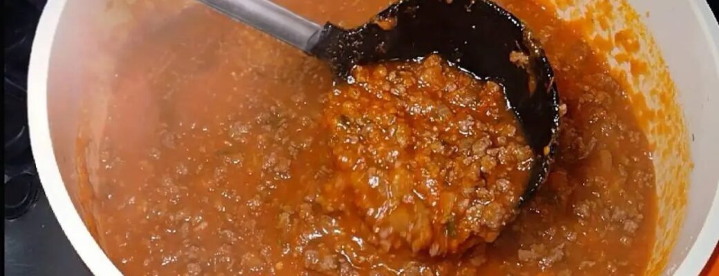 A Receita Molho à Bolonhesa Caseiro Com Tomate Natural Fácil Ensina A Preparar Um Molho...