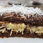 Bolo De Coco E Chocolate Recheado, Cremoso E Perfeito Para Todas As Ocasiões....