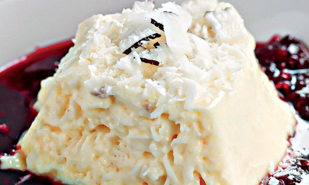 Aprenda A Fazer Mousse De Coco Com Poucos Ingredientes