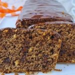 Receita Fácil De Bolo De Banana Com Chocolate E Amendoim....