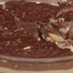 Receita Fácil De Ovo De Páscoa Na Travessa, Feita Com Creme E Chocolate....