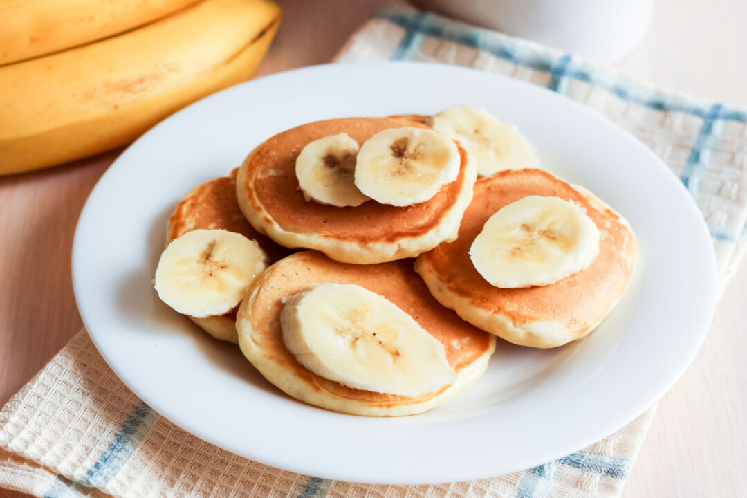 Receita de Panqueca de Banana Simples para Começar Bem o Dia
