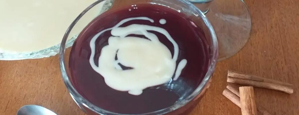 Receita Clássica E Prática De Sagu De Vinho Com Creme Doce...