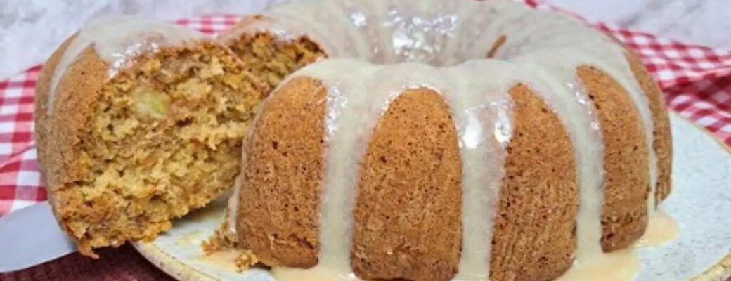 Receita Deliciosa De Bolo De Banana Com Cobertura De Brigadeiro De Caramelo...