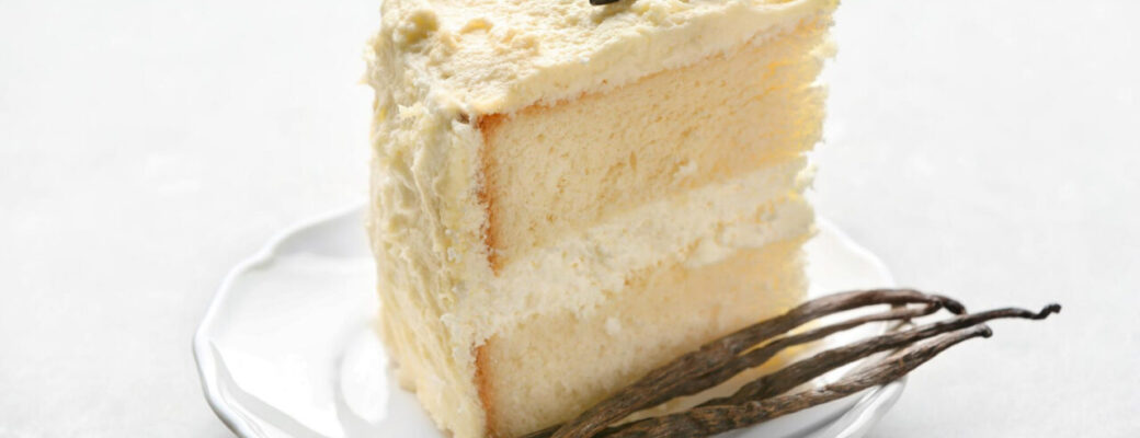 Bolo De Baunilha Da Vovó Com Casquinha Dourada E Aroma De Infância