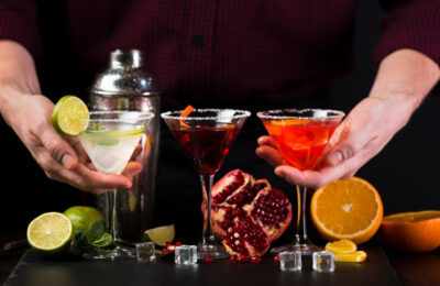 Cosmopolitan Clássico Com Elegância, Frescor E O Toque Sofisticado De Um Drink Inesquecível