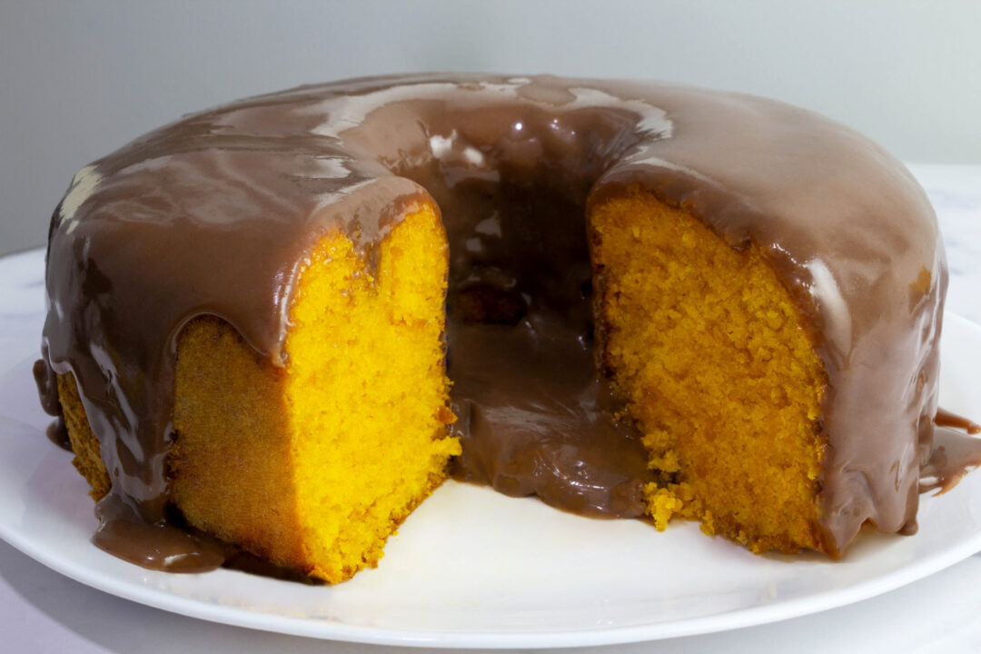 Bolo de Cenoura Simples e Delicioso para Fazer Hoje