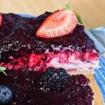 Cheesecake Gelada Com Frutas Vermelhas E Chocolate Branco, Sem Forno....