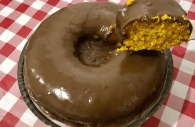 Bolo De Cenoura Com Calda Cremosa, Fácil E Sem Erro....