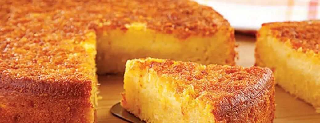 O Bolo Cremoso De Mandioca Com Queijo Delicioso é Fácil De Fazer, Rende Bem E...