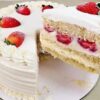 Receita Cremosa De Bolo Mousse Quatro Leites Com Morangos Frescos....