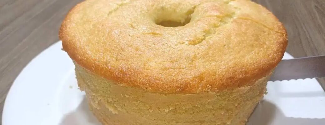 O Bolo De Limão Fofinho Sem Lactose Fácil é Perfeito Para Quem Busca Um Doce...