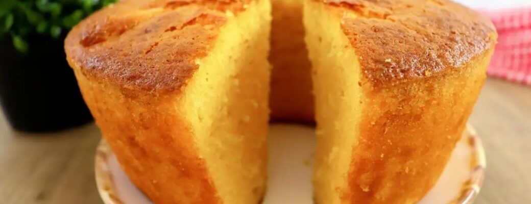 Receita Prática De Bolo De Milho De Latinha No Liquidificador, Bem Fofinho E úmido....
