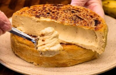 Cheesecake Cremoso De Banana Com Crosta Crocante E Irresistível....