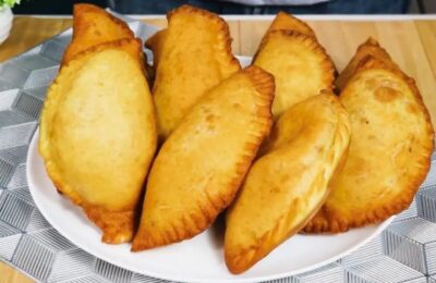 Fogazza Frita Com Calabresa E Queijo Super Fácil De Preparar....