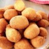 Bolinho Simples, Crocante Por Fora E Macio Por Dentro....