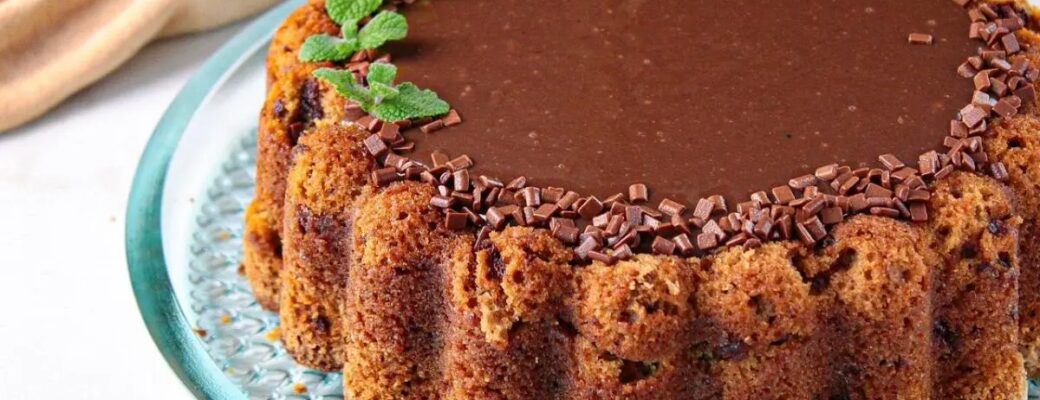 Bolo Moca Com Café E Chocolate, Fofinho E Com Cobertura Cremosa....