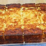 Um Bolo De Mandioca Cremoso E Simples Com Sabor De Fazenda....