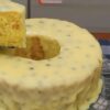 Esse Bolo De Maracujá Gelado Com Cobertura Cremosa Vai Ser O Favorito Da Sua Geladeira