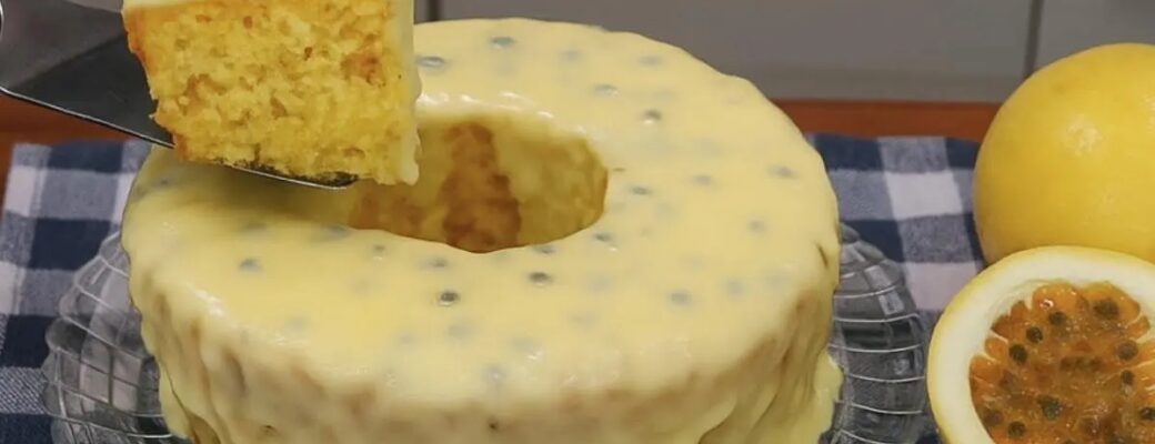 Esse Bolo De Maracujá Gelado Com Cobertura Cremosa Vai Ser O Favorito Da Sua Geladeira