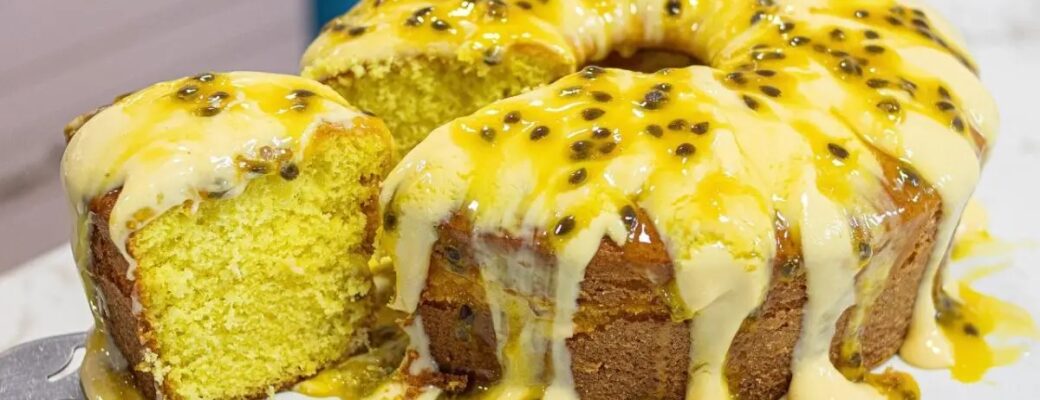 Bolo De Maracujá Com Creme E Geleia, Fofinho E Super Refrescante....