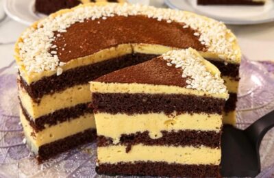 Bolo Molhadinho Com Mousse Firme E Sabor Equilibrado De Maracujá....