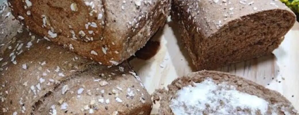 O Pão Integral Fofinho Sem Ovo Nem Leite Caseiro é Feito Com 100% De Farinha...