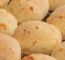 O Pão De Queijo De Liquidificador Prático E Rápido é Ideal Para Um Café Da...