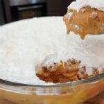 Camadas De Creme, Abacaxi Cozido E Chantilly Gelado....