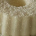 Sobremesa De Gelatina Com Coco E Leite Condensado é Fácil, Econômica E Deliciosa. Feita Com...