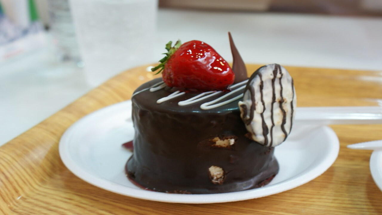 Torta holandesa cremosa com base crocante e sabor inesquecível