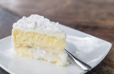 Como Fazer Bolo 3 Leites Com Sabor De Sobremesa De Domingo Em Família