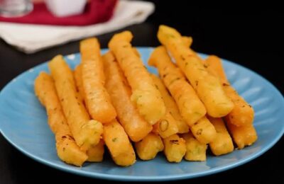 Batatas Fritas Caseiras Com Queijo E Cebolinha