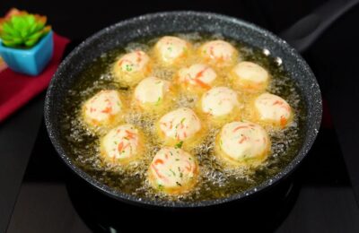Bolinho Crocante De Batata E Cenoura Frito