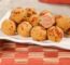 O Bolinho Salgado De Ovo Com Queijo E Mortadela é Perfeito Para O Café Da...