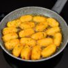 O Bolinho De Batata Crocante Com Toque Especial é Perfeito Para Lanches Rápidos, Simples E...