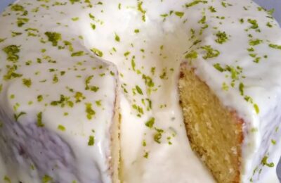 Bolo De Iogurte Com Cobertura De Limão é Uma Receita Fácil E Deliciosa Para O...