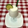 Receita Rápida De Limonada Suíça Cremosa Com Refrigerante De Limão....