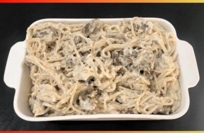 Macarrão Três Queijos Cremoso Com Carne Suculenta E Muito Sabor....