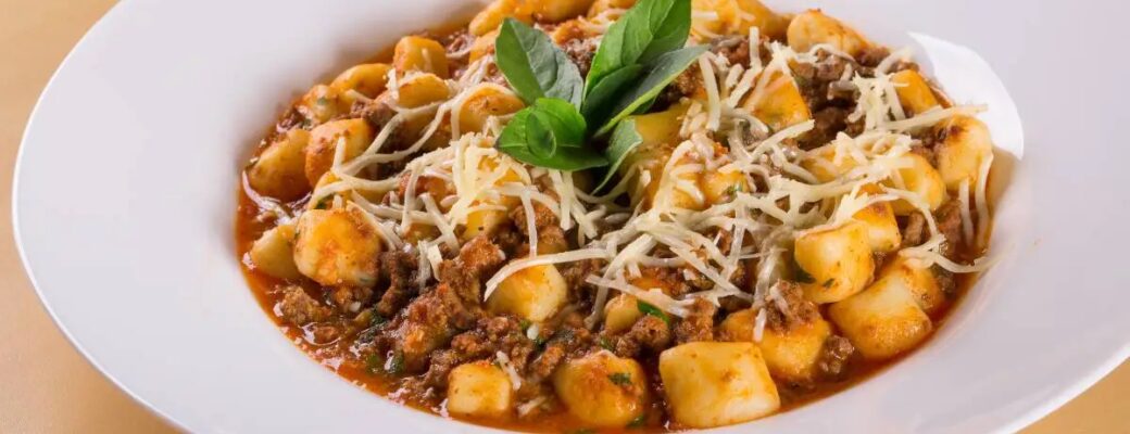 Nhoque De Batata Caseiro Estilo Cantina Italiana