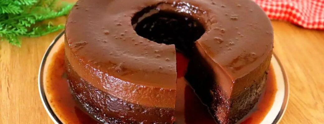 Bolo Pudim De Chocolate Cremoso Com Duas Camadas Irresistíveis....